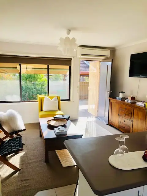 Main view of Homely unit listing, 2/336 WEIDNER CRESCENT, East Albury NSW 2640