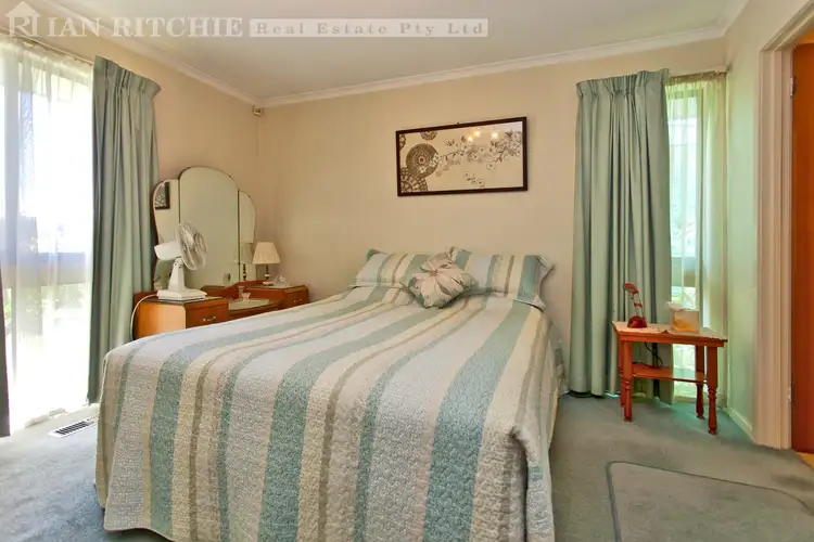 Fourth view of Homely house listing, 381 Elton Court, Lavington NSW 2641