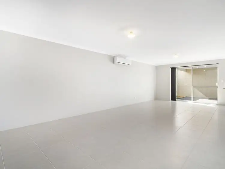 Second view of Homely house listing, 40 Linksman Parade, Yanchep WA 6035