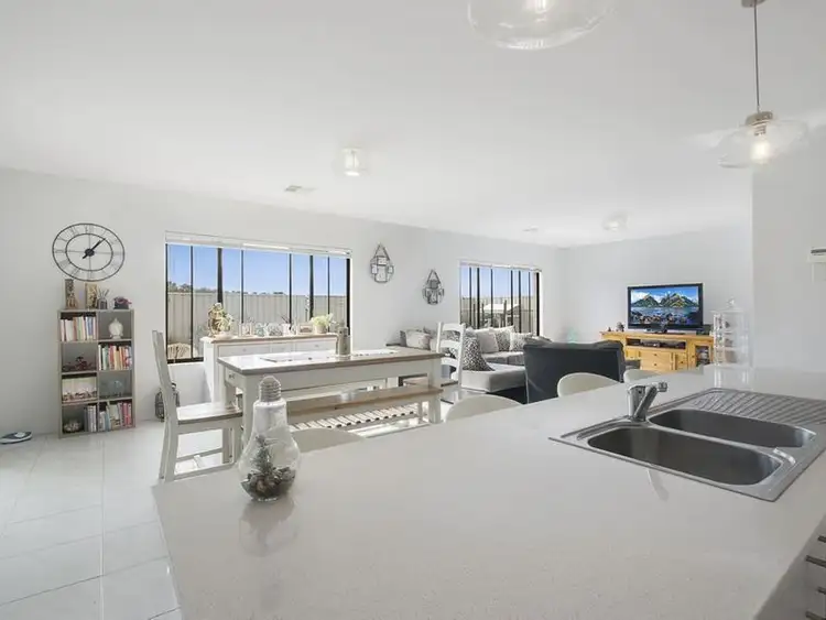65 Jerrail Street, Yanchep WA 6035