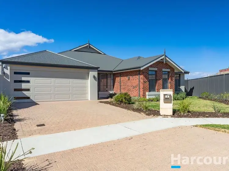 6 Lustre Road, Eglinton WA 6034