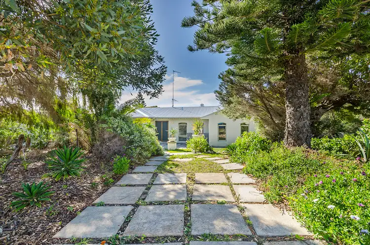 4 Nautical Court, Yanchep WA 6035