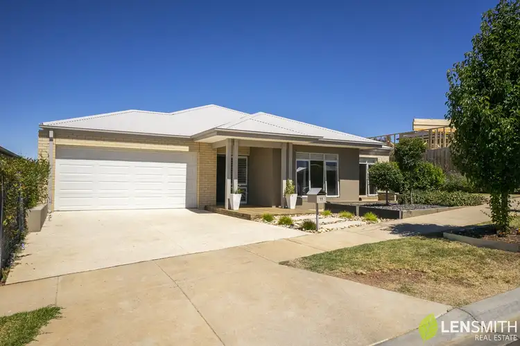 Fifth view of Homely house listing, 11 Cromarty Circuit, Bacchus Marsh VIC 3340