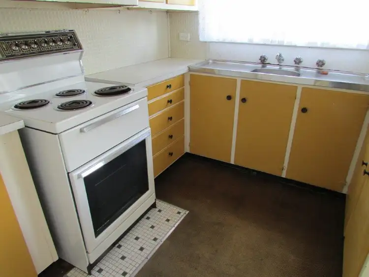 Second view of Homely house listing, 15 Thomas Street, Warracknabeal VIC 3393