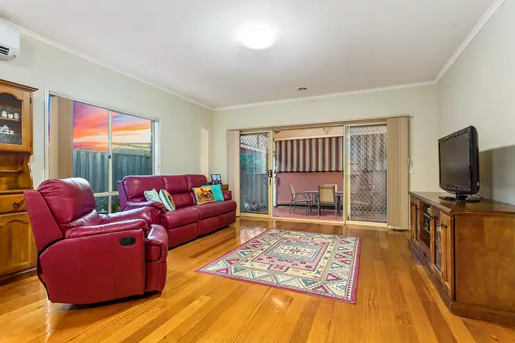 Fifth view of Homely house listing, 3 Gellibrand Court, Berwick VIC 3806