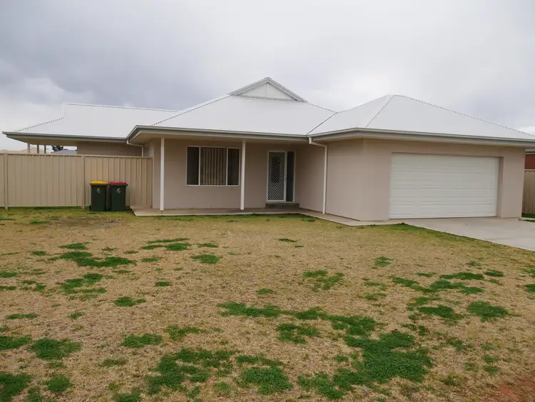 Main view of Homely house listing, 8 Golf Club Drive, Leeton NSW 2705