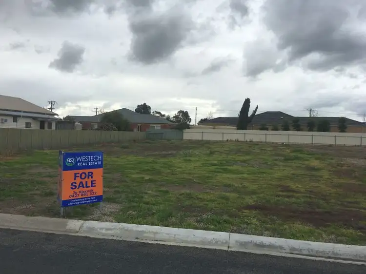 1 Hindmarsh Court, Nhill VIC 3418