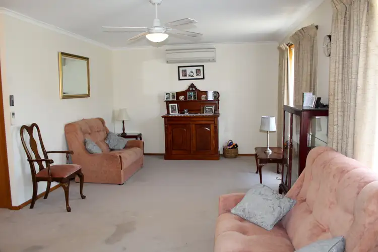 Second view of Homely unit listing, Unit 4/18-20 Brougham Street, Nhill VIC 3418