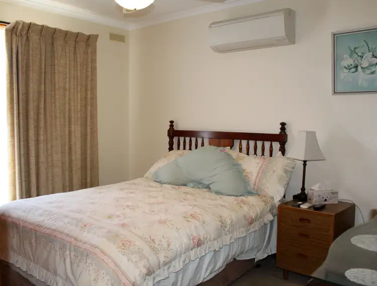 Fourth view of Homely unit listing, Unit 4/18-20 Brougham Street, Nhill VIC 3418