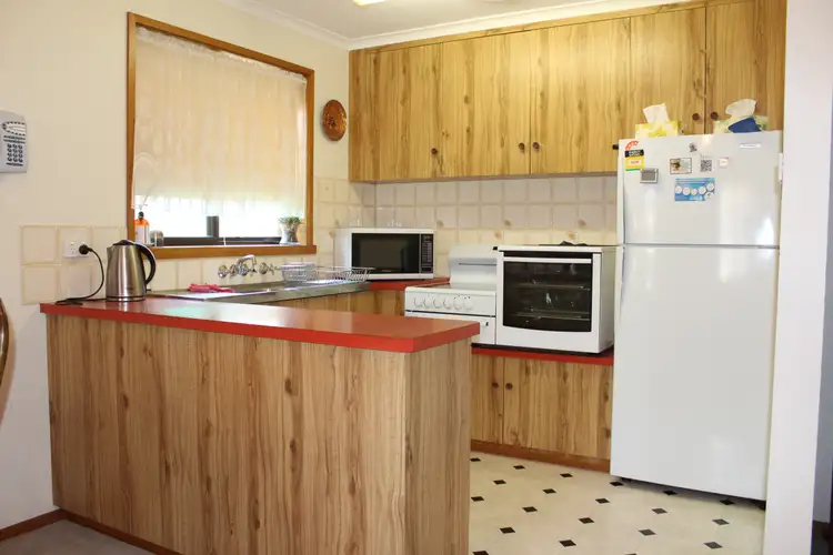 Fifth view of Homely unit listing, Unit 4/18-20 Brougham Street, Nhill VIC 3418