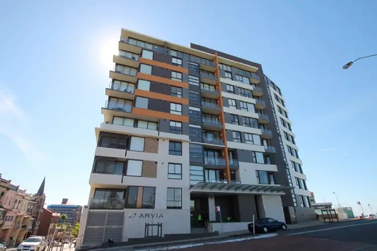 711/67 Watt Street