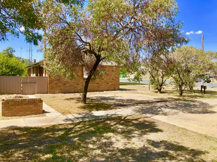 Seventh view of Homely block of units listing, 443 CRESSY STREET, Deniliquin NSW 2710
