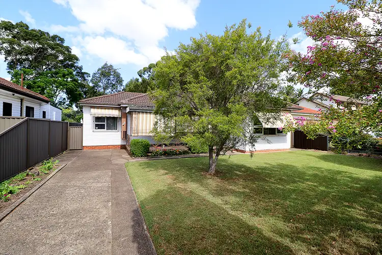 4 Bombala Street, Pendle Hill NSW 2145