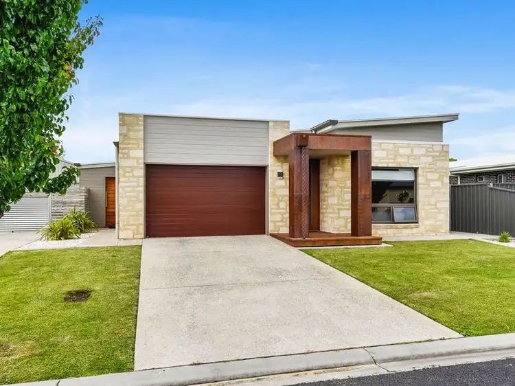16 Harrington Street, Millicent SA 5280