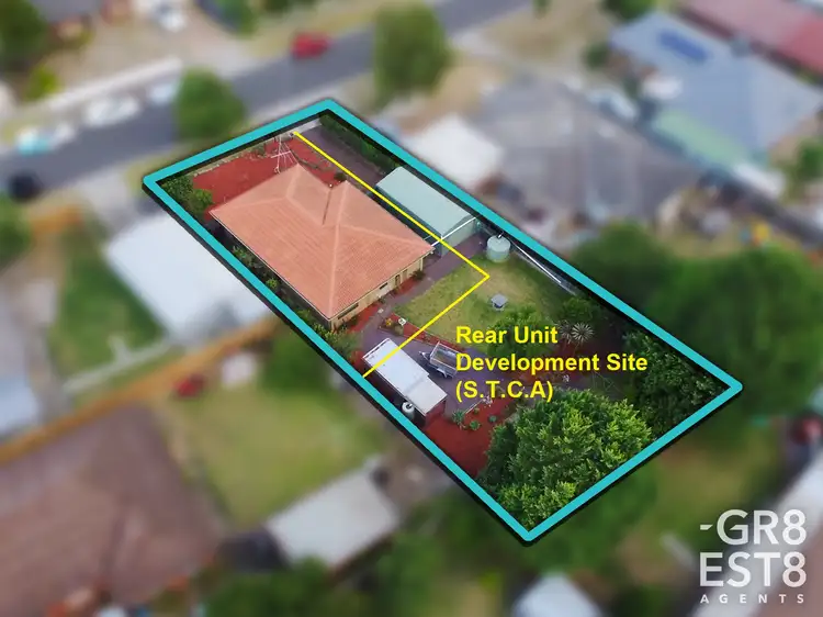 33 Dunbar Avenue, Cranbourne VIC 3977