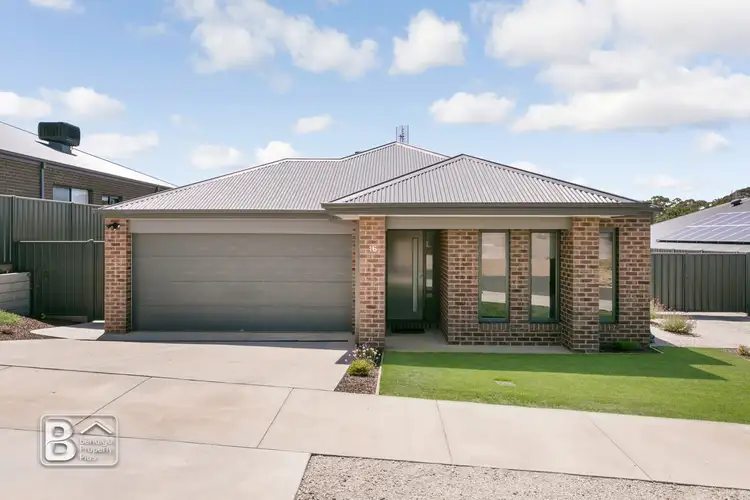 16 Lushington Rise, Mckenzie Hill VIC 3451