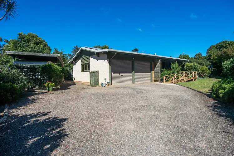 4 Elizabeth Court, Mallacoota VIC 3892