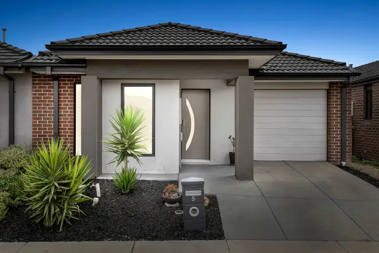 5 Troidini Entrance,, Mickleham VIC 3064