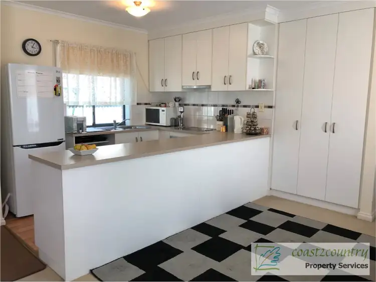 Second view of Homely house listing, 4 Hawke Place, Murray Bridge SA 5253