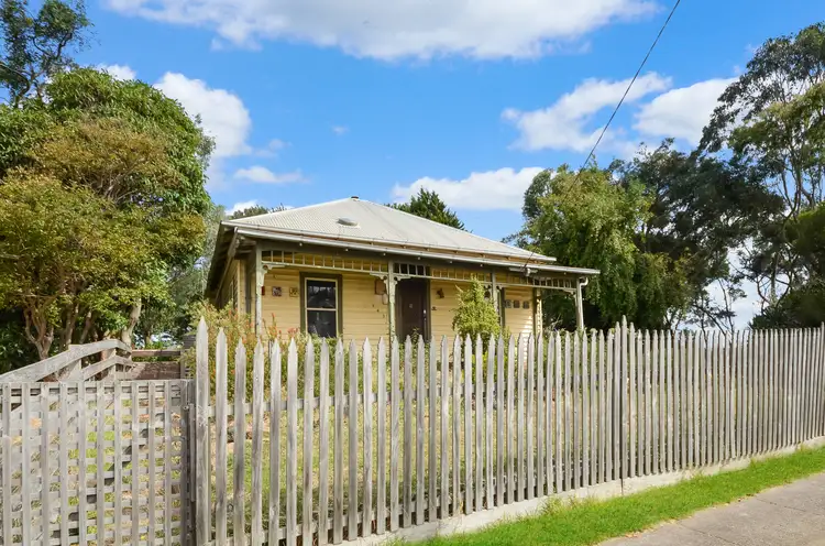 143 Garden Street, Portland VIC 3305