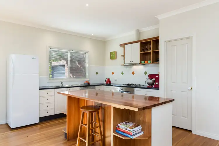 Third view of Homely house listing, 8 Haydn Court, Castlemaine VIC 3450