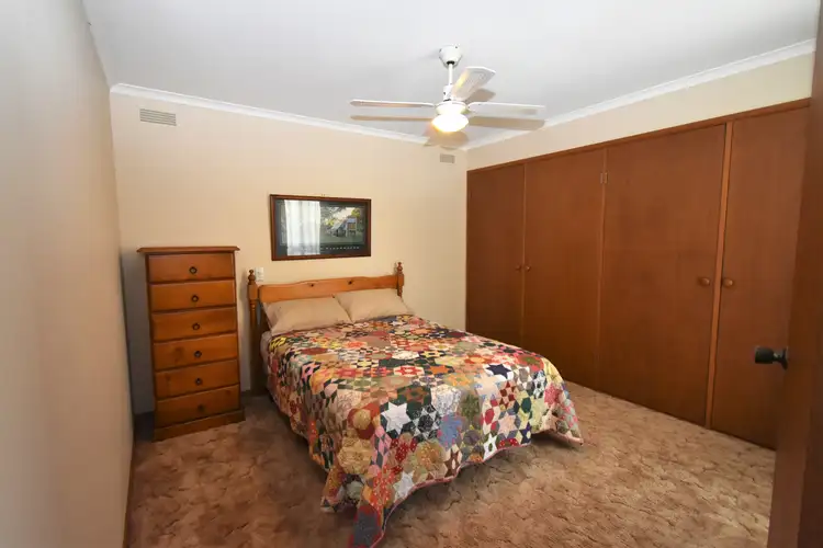 Fifth view of Homely townhouse listing, 2/6 DOREEN COURT, Wangaratta VIC 3677