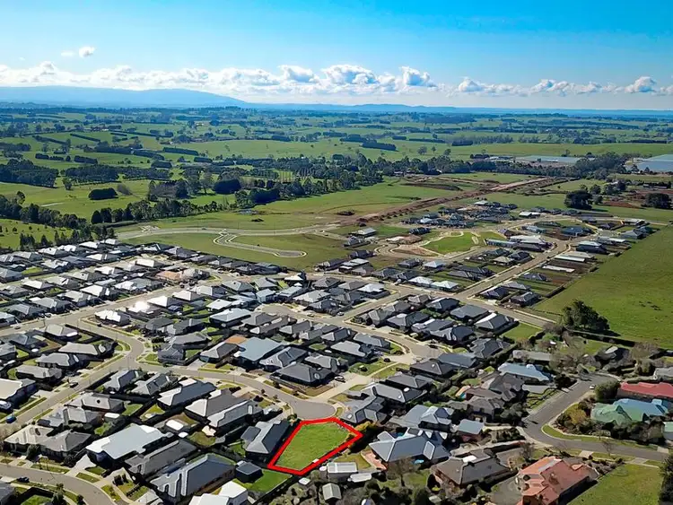 Fifth view of Homely land listing, 10 Huntingfield Court, Warragul VIC 3820
