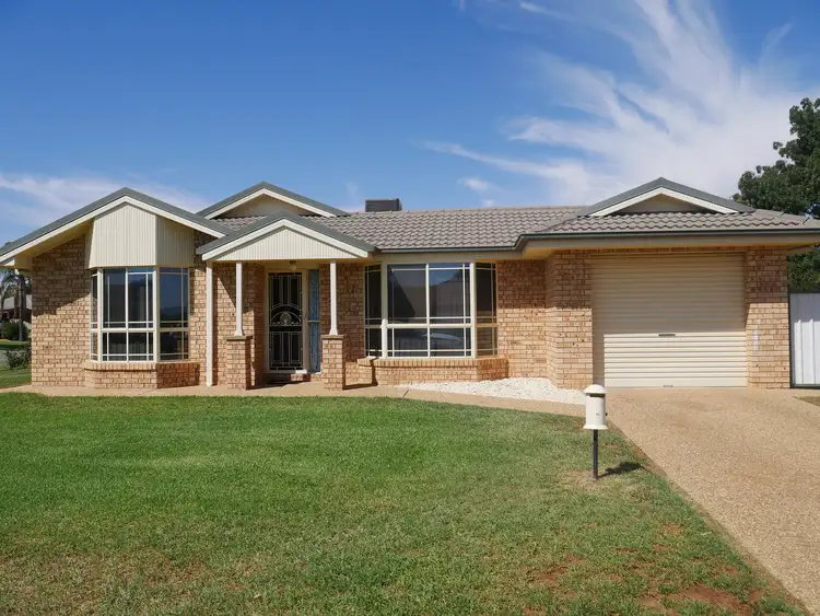 15 Teramo Street, Leeton NSW 2705