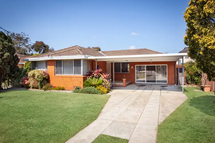 8 Queanbeyan Avenue, Miranda NSW 2228