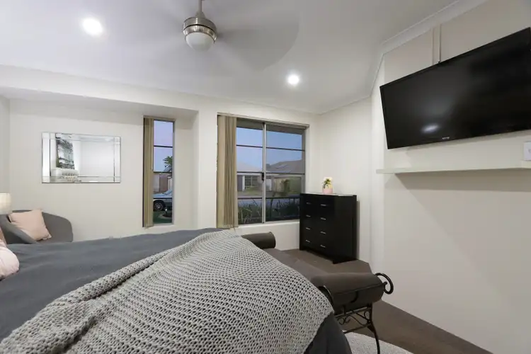 Fifth view of Homely house listing, 20 Munich Link, Piara Waters WA 6112