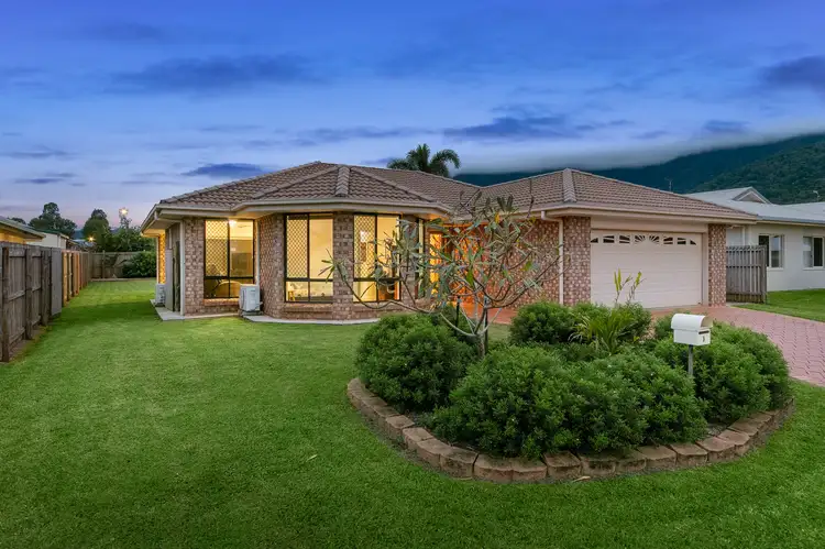 9 Village Terrace, Redlynch QLD 4870