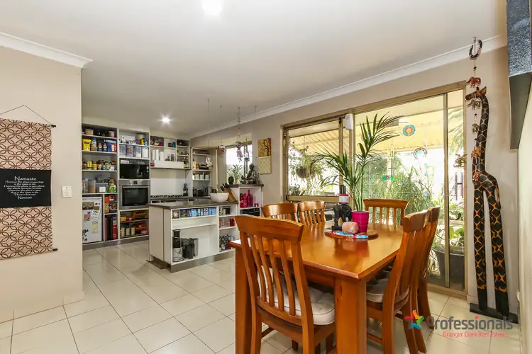 2 SHRIKE GARDENS, Ballajura WA 6066