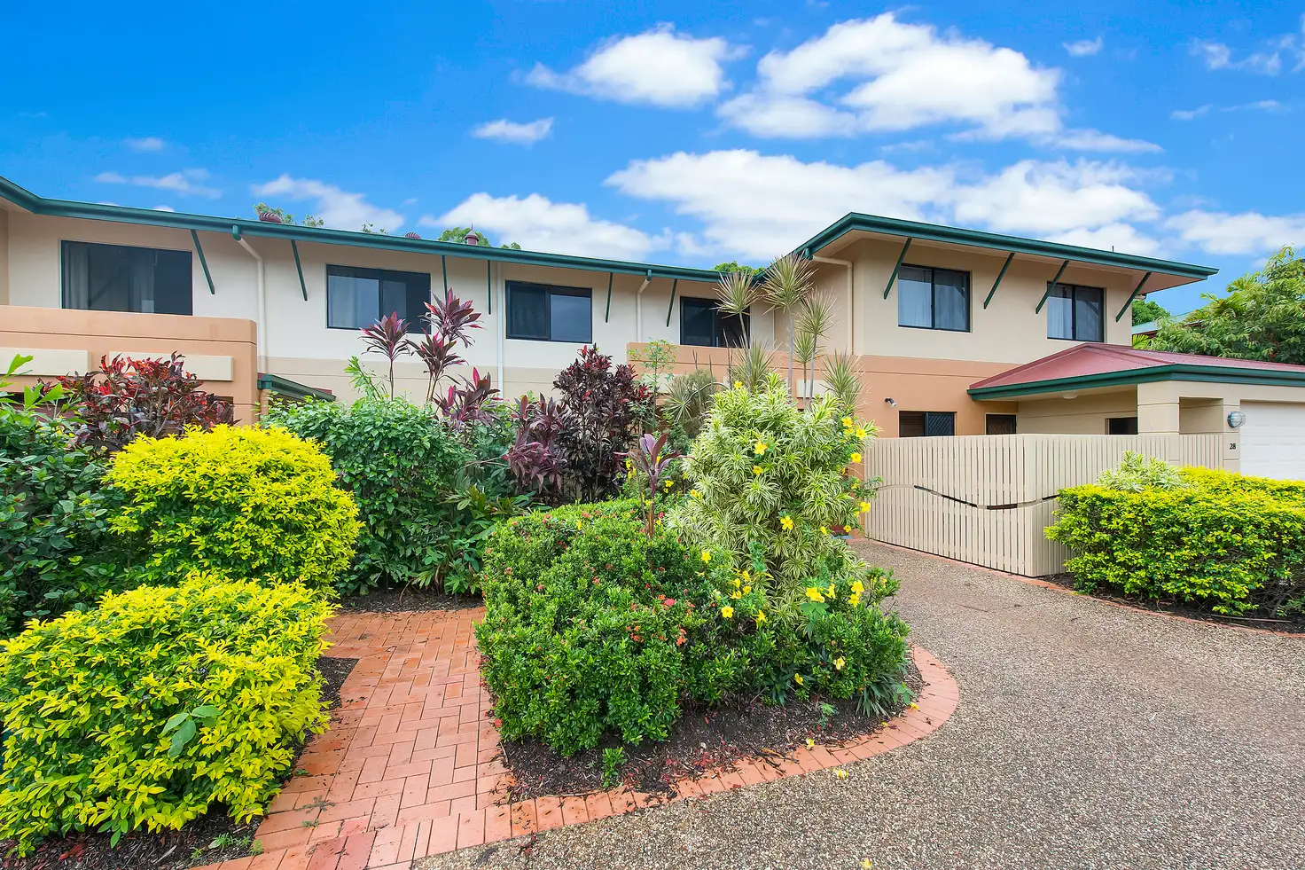 Main view of Homely unit listing, 27/12-24 SANCTUARY DRIVE, Idalia QLD 4811
