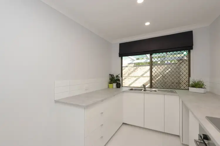 Sixth view of Homely house listing, 8 TOWERHILL ROAD, Alexander Heights WA 6064
