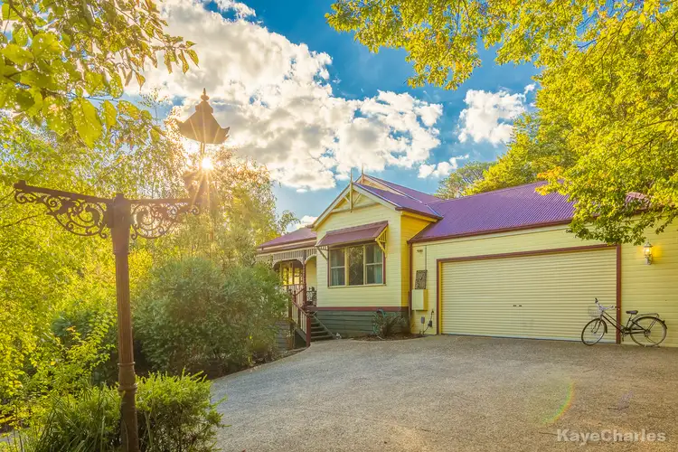 25 Emerald Lake Road, Emerald VIC 3782