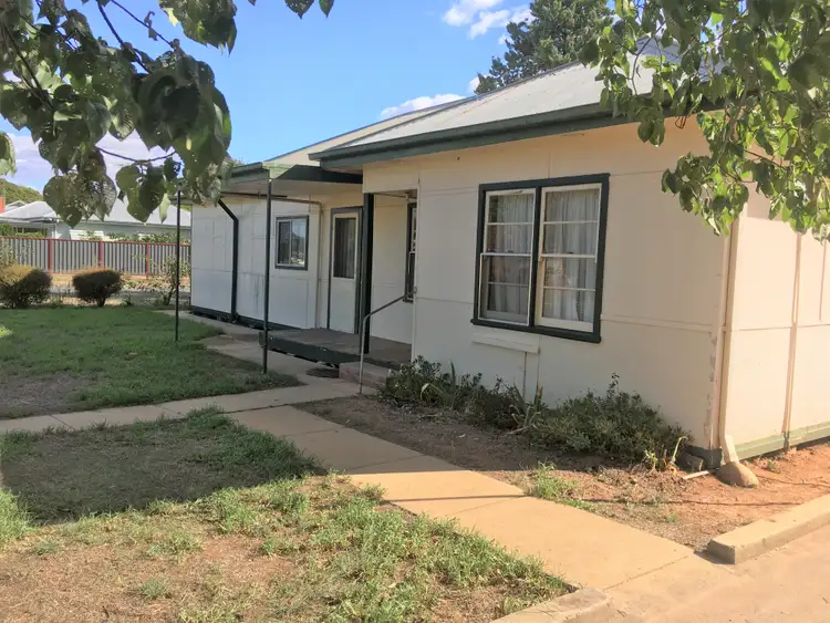 8 Atkinson Street