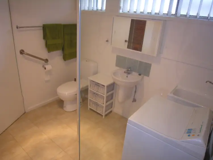 Fifth view of Homely unit listing, 4/391 York Street, Sale VIC 3850
