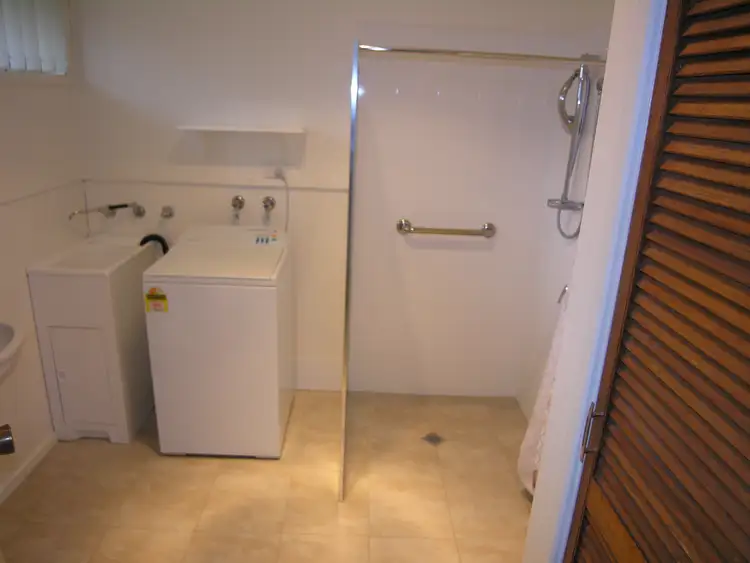 Sixth view of Homely unit listing, 4/391 York Street, Sale VIC 3850