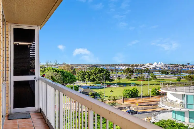 22/18 QUEEN STREET, Southport QLD 4215