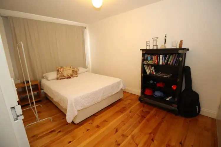 Fourth view of Homely apartment listing, 4/122 Rennie Street., Coburg VIC 3058