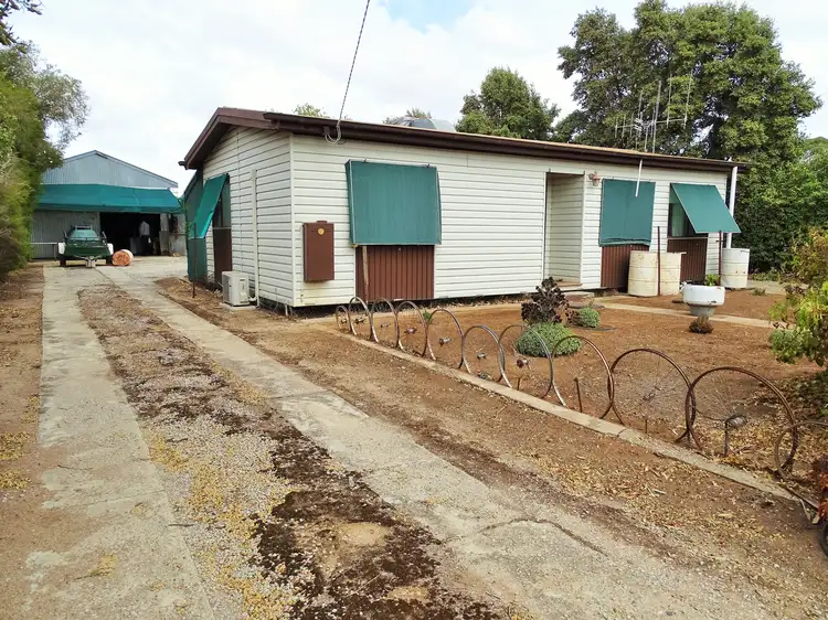 14 Little Albert Street, Pyramid Hill VIC 3575