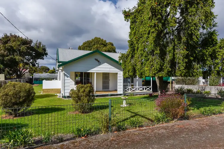 10 Vaughan Terrace, Nangwarry SA 5277