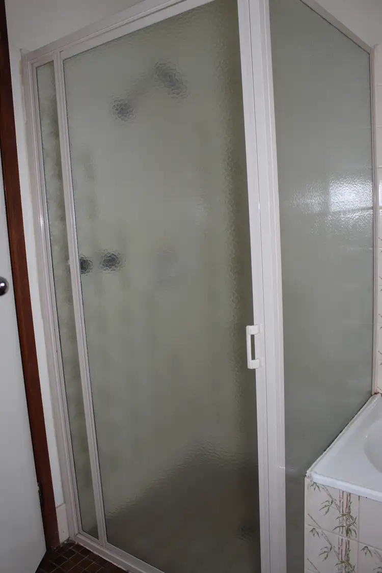 Seventh view of Homely house listing, 6 Hakea Court, Benalla VIC 3672