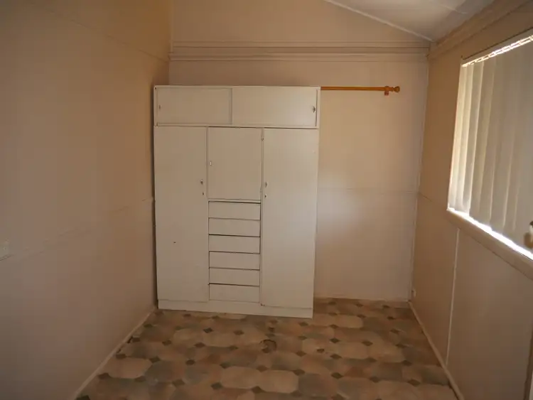 Sixth view of Homely house listing, 4 Banksia Avenue, Leeton NSW 2705