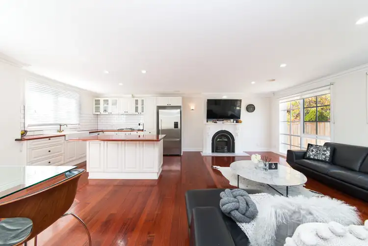Sixth view of Homely house listing, 5 Donat Court, Craigieburn VIC 3064