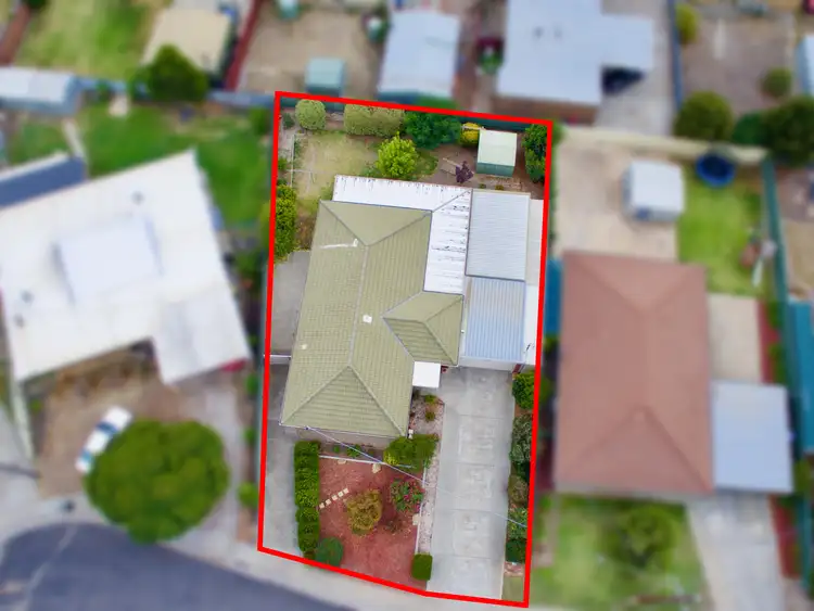 Second view of Homely house listing, 6 William Drive, Kangaroo Flat VIC 3555