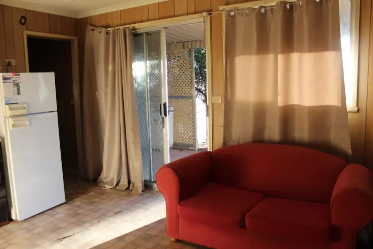 Fifth view of Homely flat listing, 68 Queen Street, Nhill VIC 3418