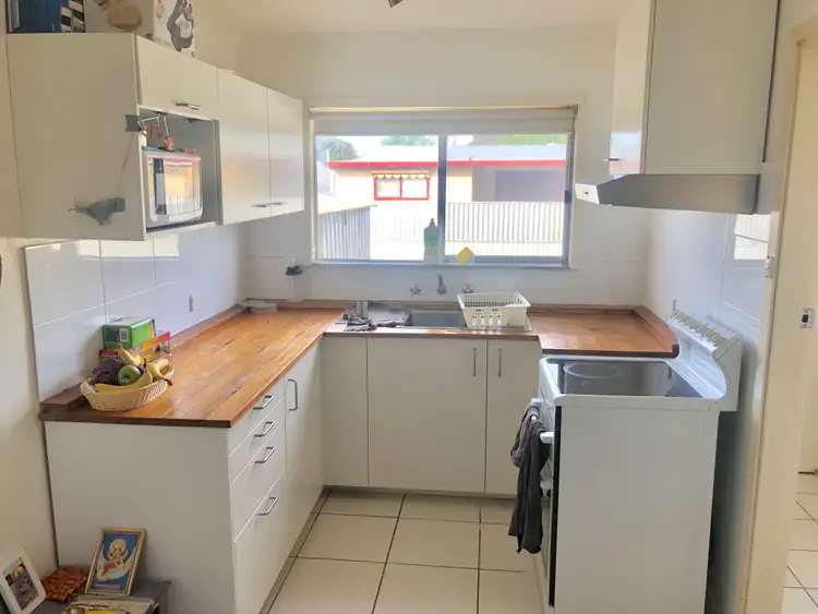 Fifth view of Homely block of units listing, 319 Church Street, Hay NSW 2711