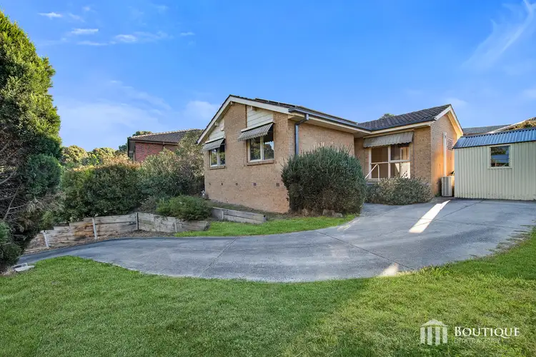 123 Haverbrack Drive, Mulgrave VIC 3170