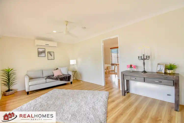 7 Dutch Place, St Clair NSW 2759